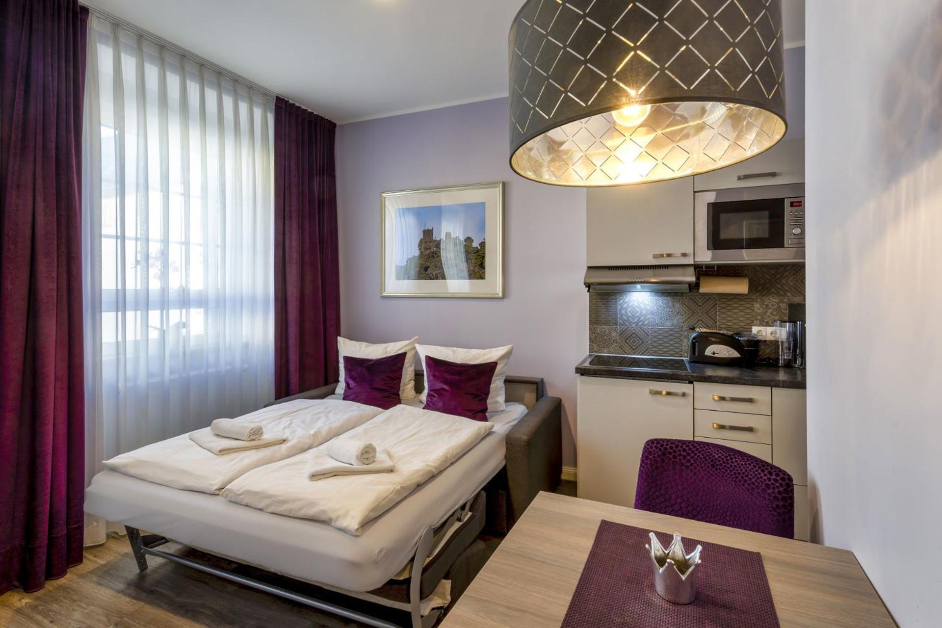 Apartmenthaus Burgenheimat In Rhens Bei Koblenz 外观 照片
