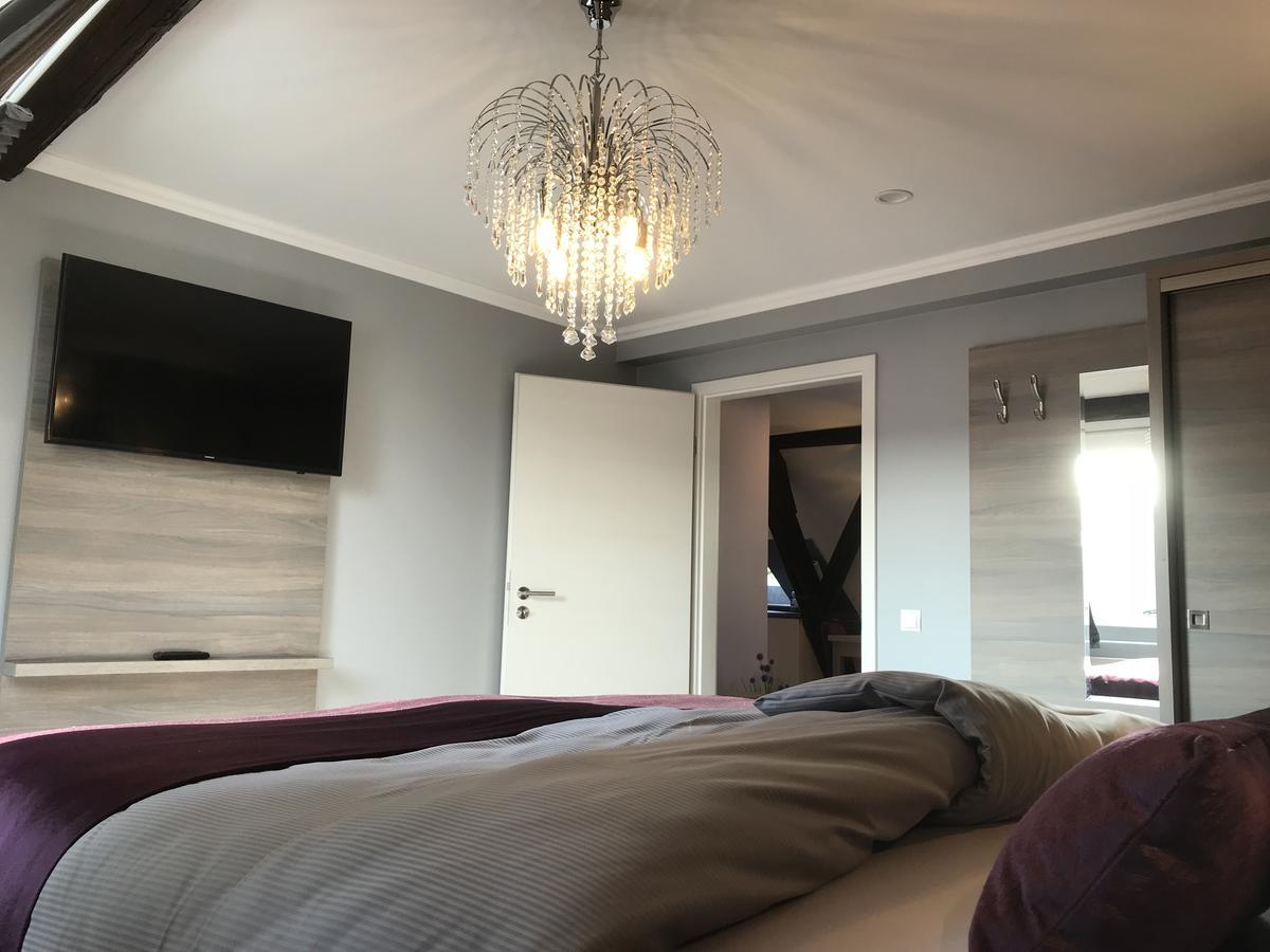 Apartmenthaus Burgenheimat In Rhens Bei Koblenz 外观 照片