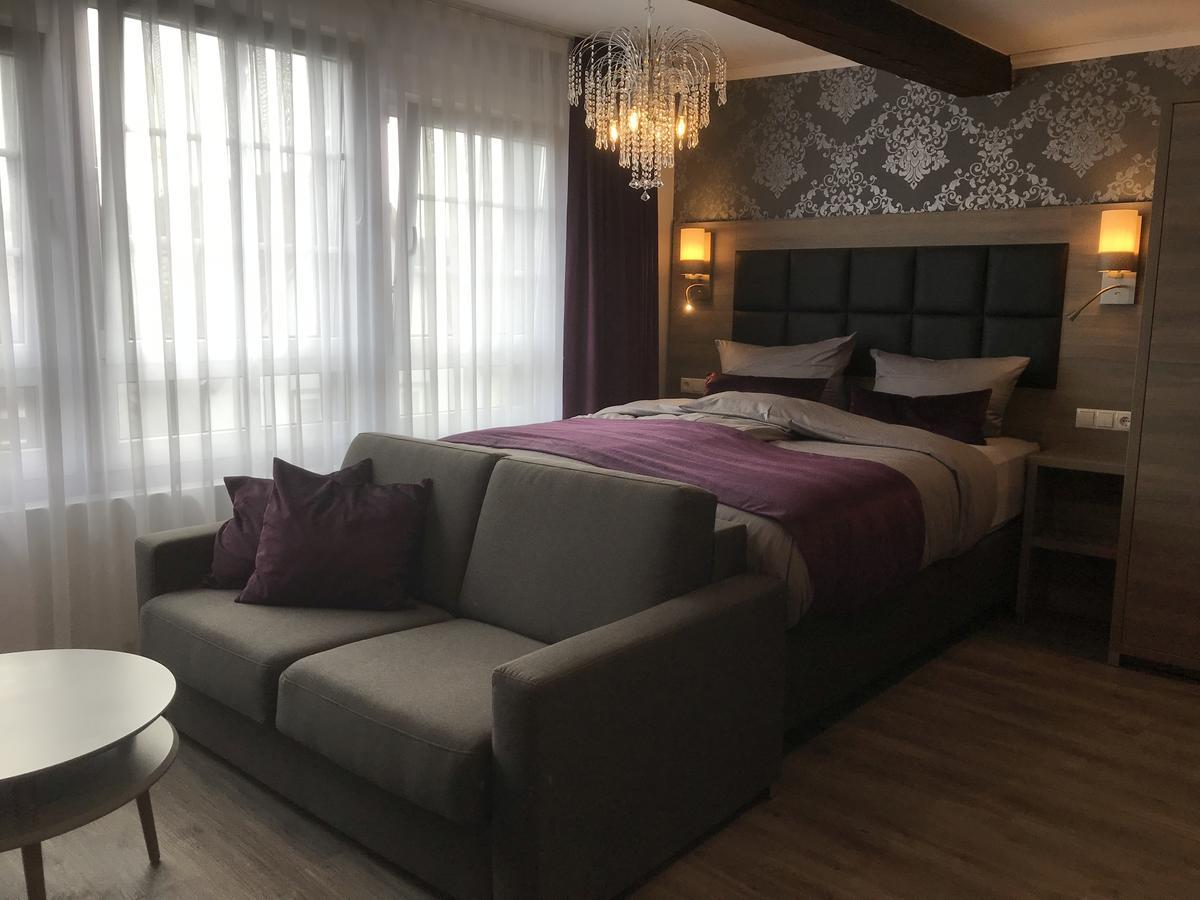Apartmenthaus Burgenheimat In Rhens Bei Koblenz 外观 照片
