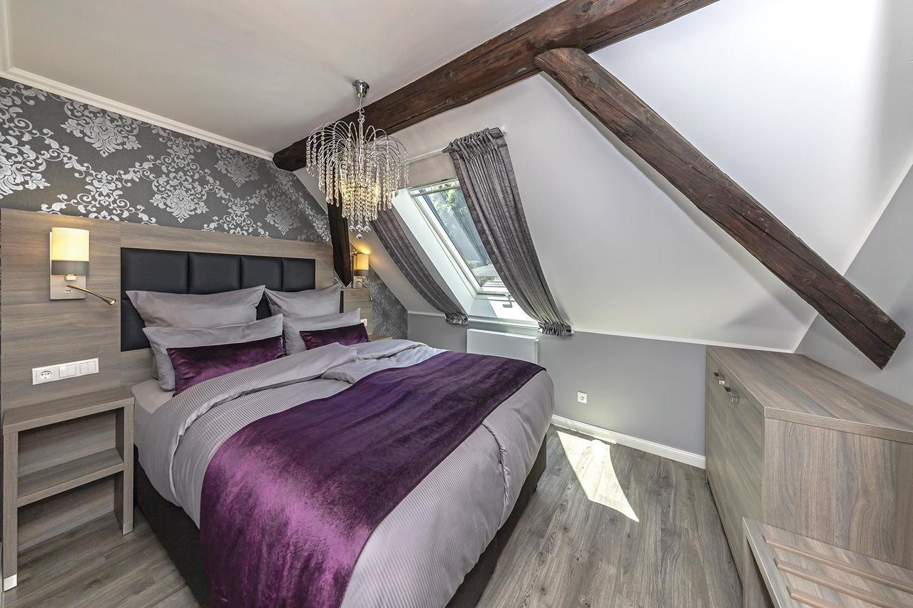 Apartmenthaus Burgenheimat In Rhens Bei Koblenz 外观 照片