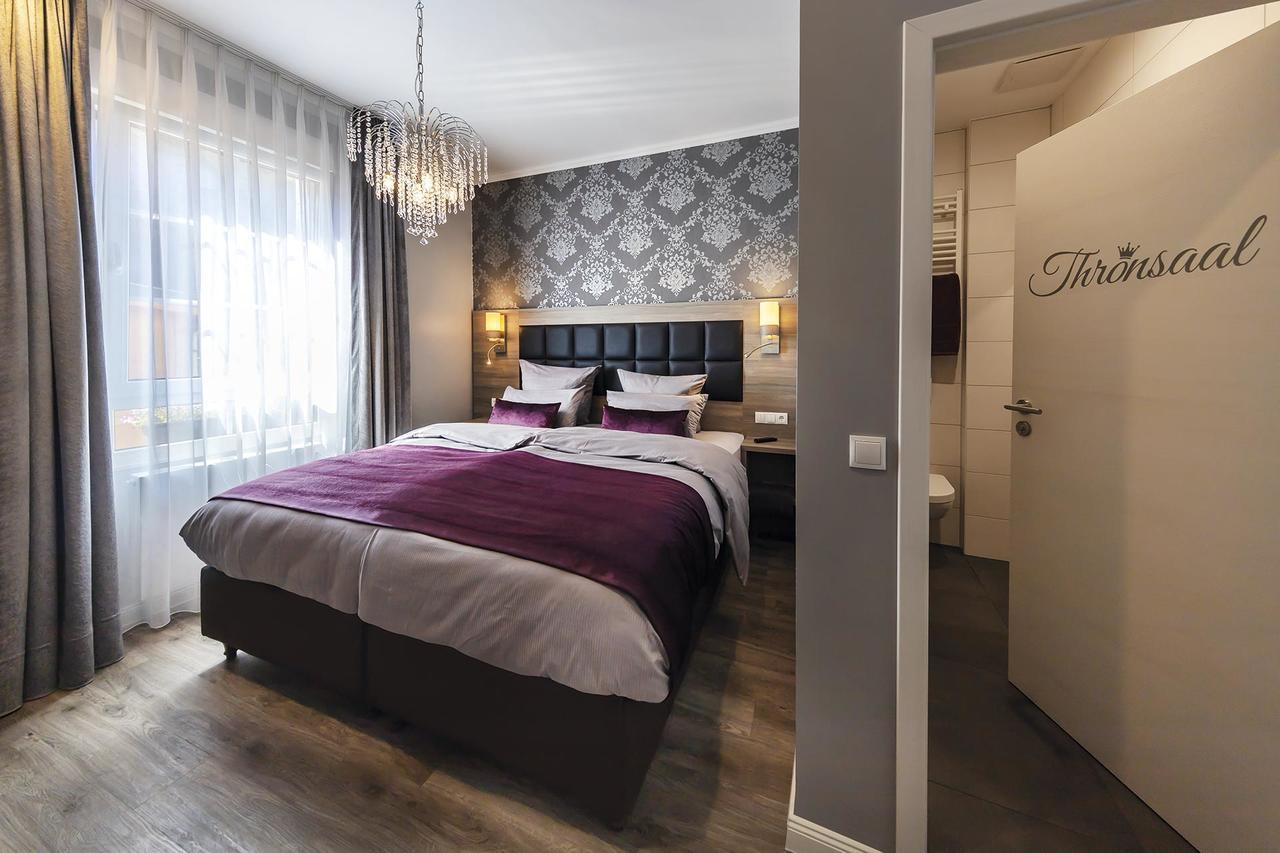 Apartmenthaus Burgenheimat In Rhens Bei Koblenz 外观 照片